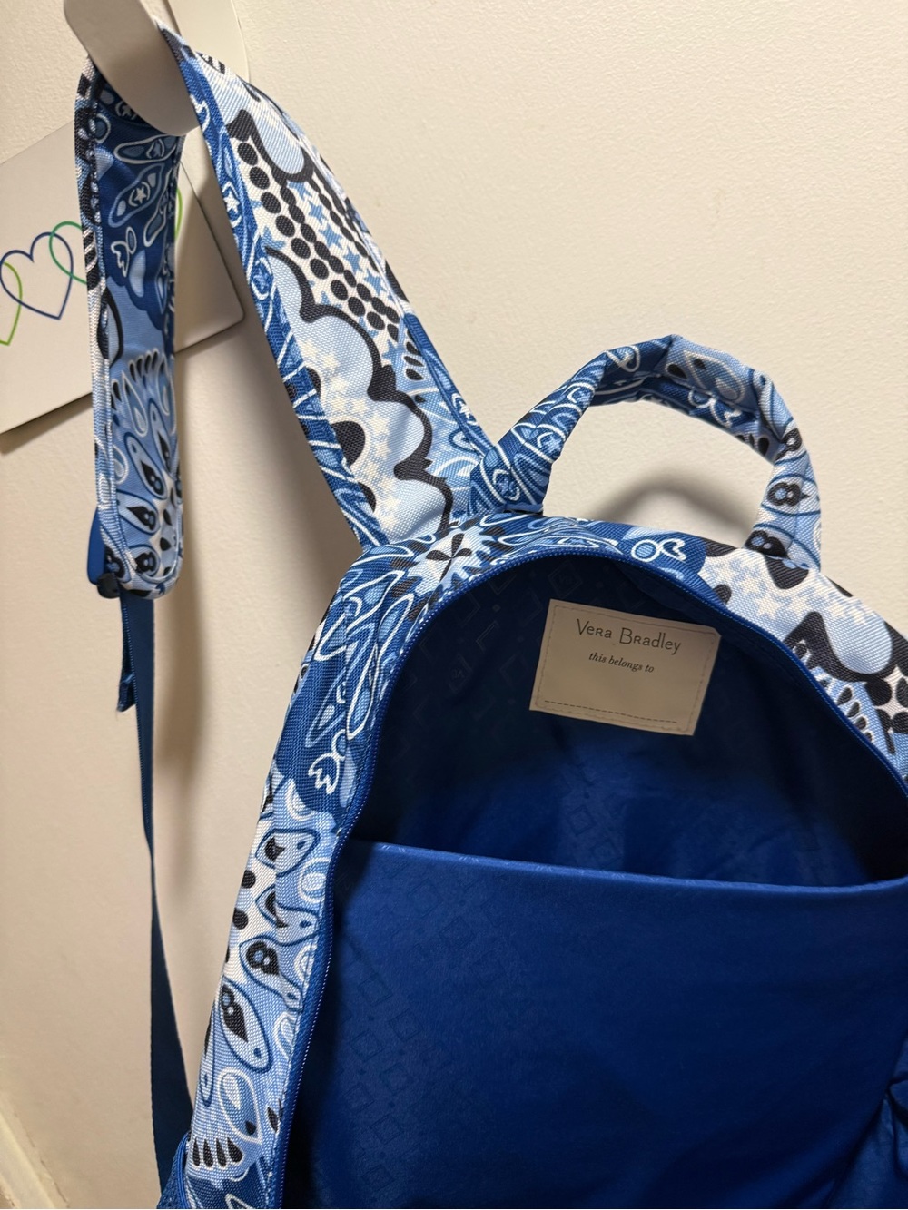 Vera Bradley Blue and White Paisley lighten up Backpack. EUC like new! - Picture 9 of 9